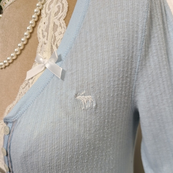 ♡ Y2K ♡ Abercrombie & Fitch Baby Blue Button Down Henley Babydoll Top - Picture 8 of 12